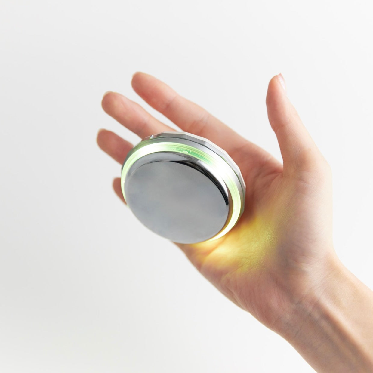 HUTEMCELL スキンブースターマシーン